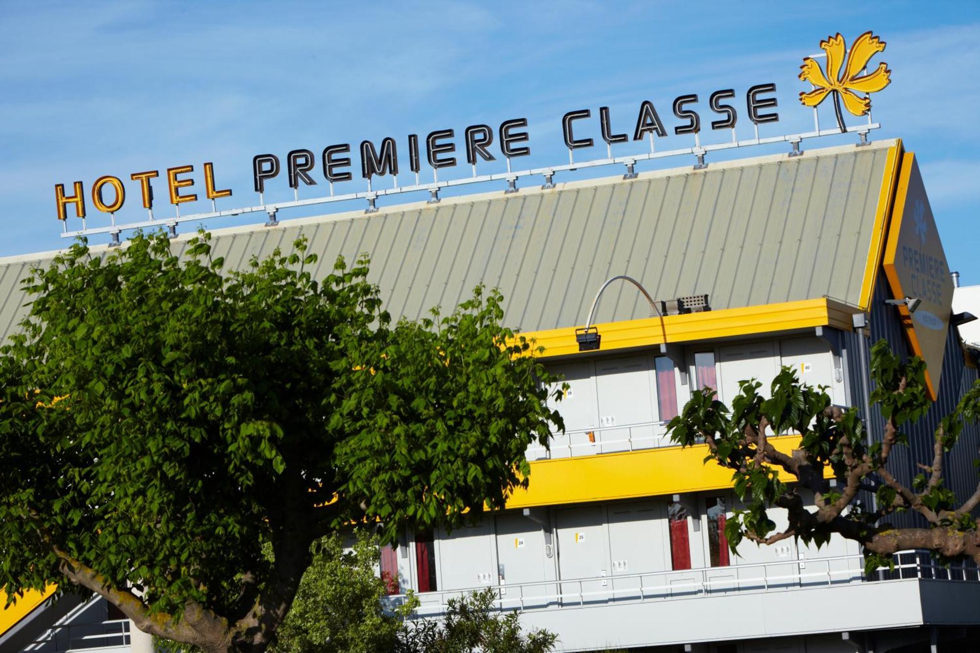พรีเมียร์ คลาส บีเซียร์ Hotel เบซิเยร์ ภายนอก รูปภาพ